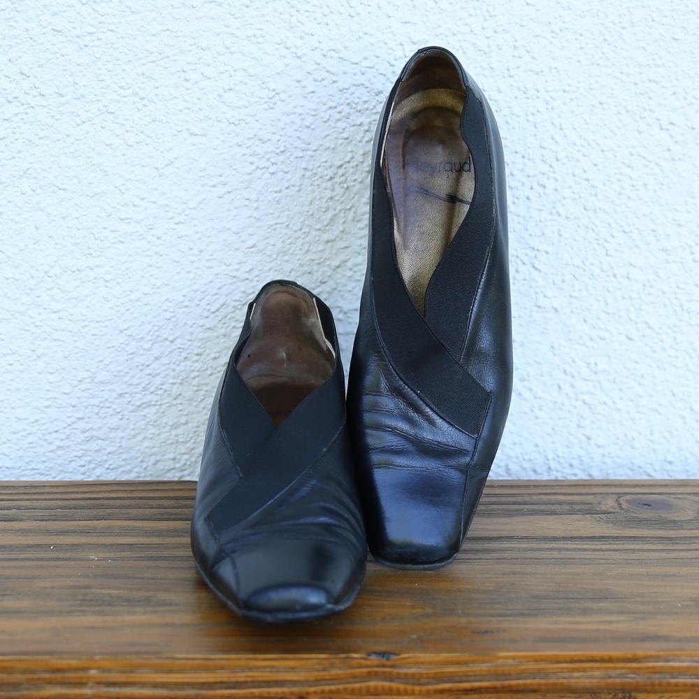 Heyraud Black Heel Leather Shoes Women's size 7
